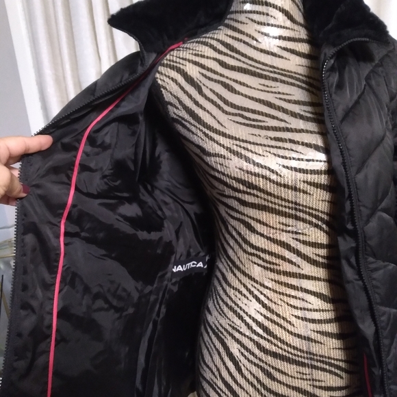 Nautica puffer jacket w/detachable hoodie (M) - Picture 5 of 10